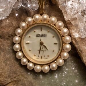 Vintage Signed Gitano Quartz Faux Pearl Watch on long Gold Toned Chain Necklace